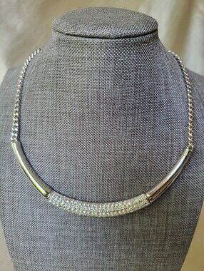 White Collar Necklace Touchstone Crystal By  Swarovski 3947NF